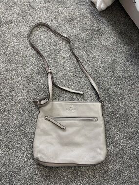 kate spade Pebbled Leather Crossbody Bag in Light Gray-Taupe